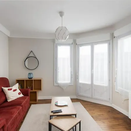 Centre-ville Et Proche Hopital Morvan/t3 Lumineux