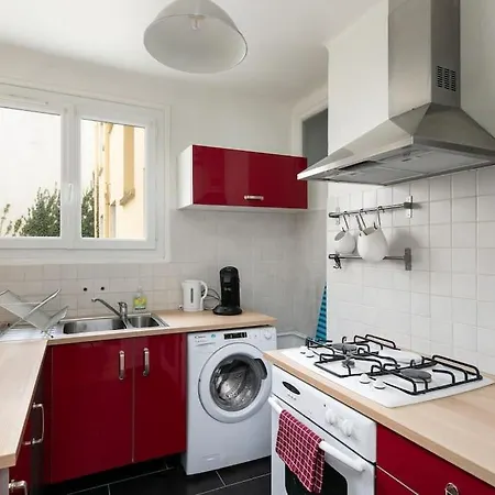 Apartman Centre-ville Et Proche Hopital Morvan/t3 Lumineux