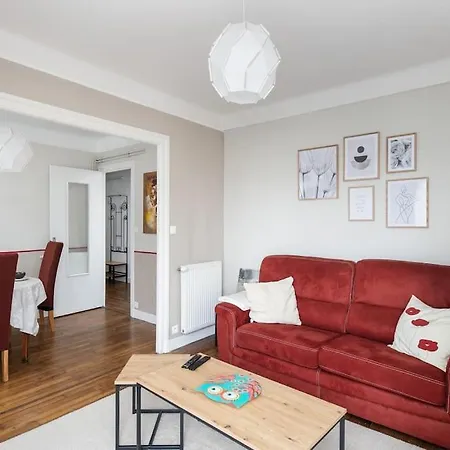 Centre-ville Et Proche Hopital Morvan/t3 Lumineux Apartman
